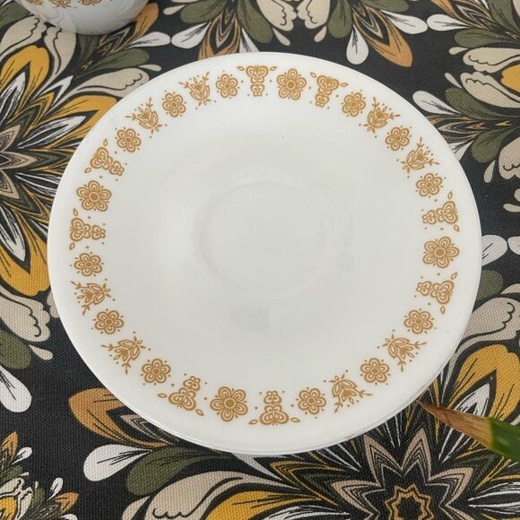 Vintage PYREX Corelle Corning Butterfly Gold Cup and Saucer set of 5 - Picture 4 of 5
